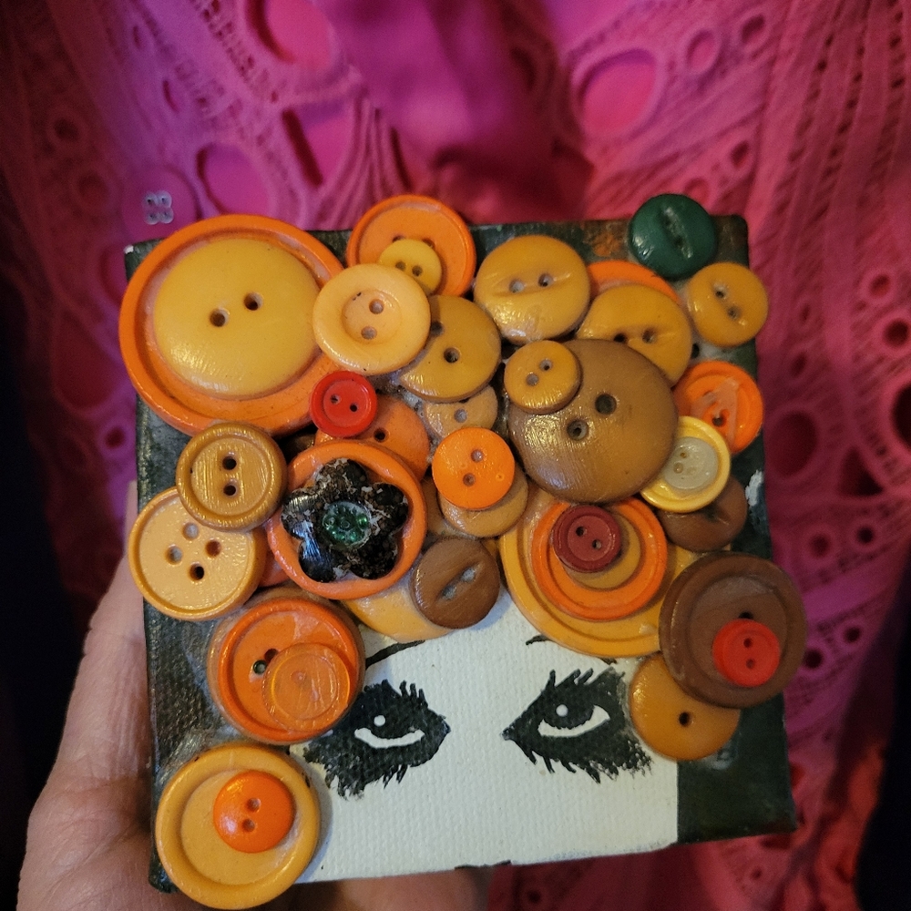 Button Art Lady Faces ~ Unique & Colorful! Artist Creation